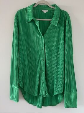 Plisse Button-Up Blouse - Green